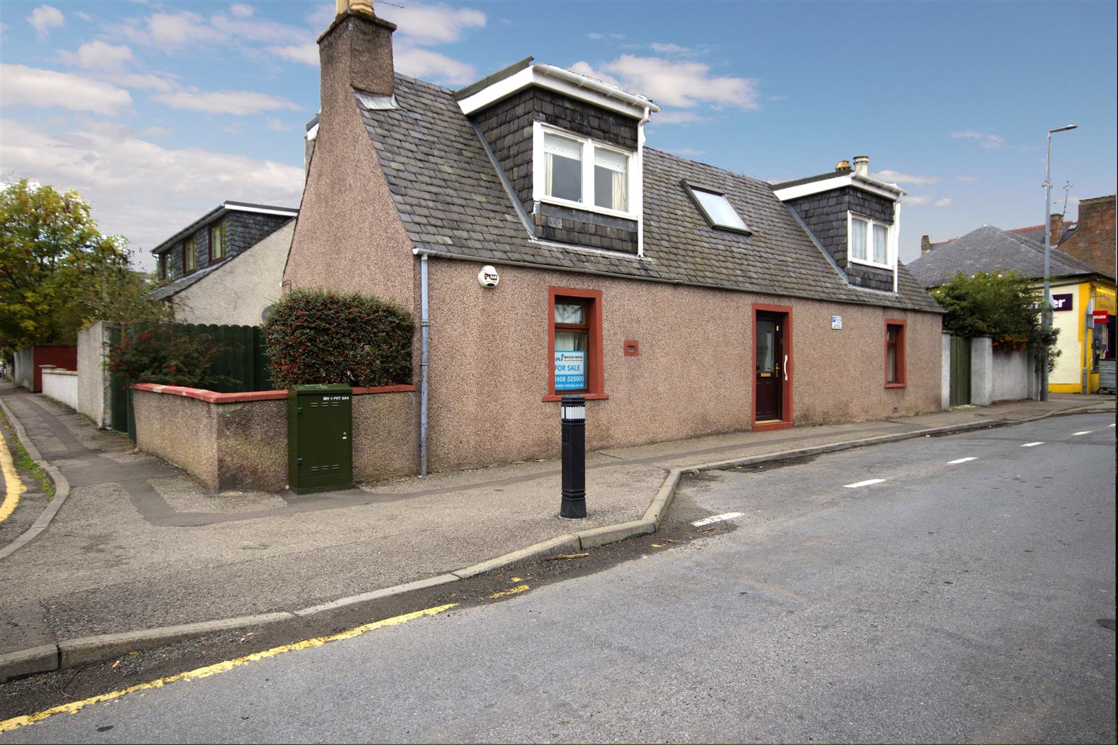 8 Lochalsh Road, Inverness IV3 8HU Monster Moves